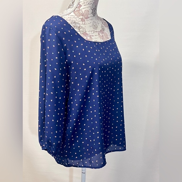 WEST KEI Navy blue floral print blouse size M. - Picture 7 of 11